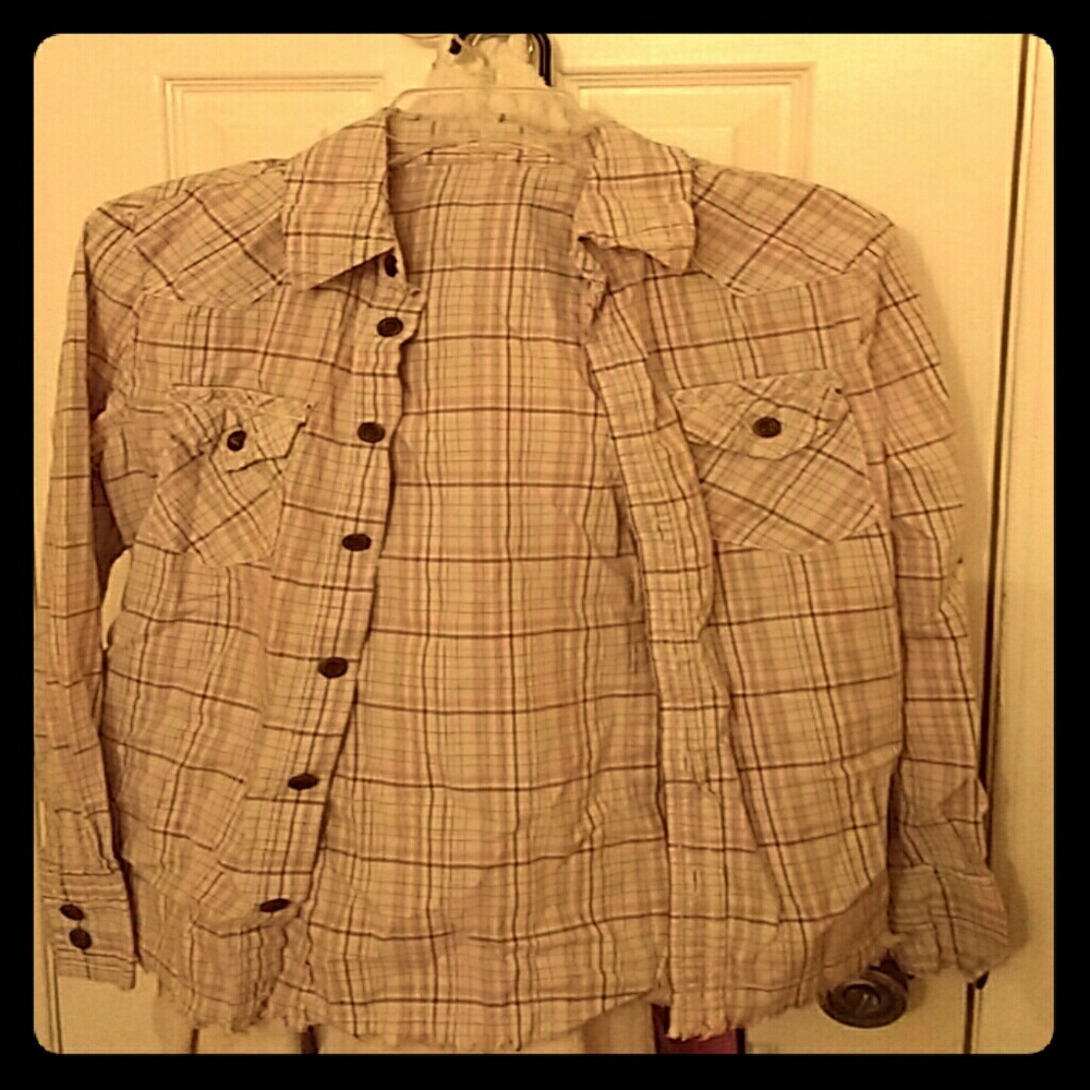 Long sleeved shirt